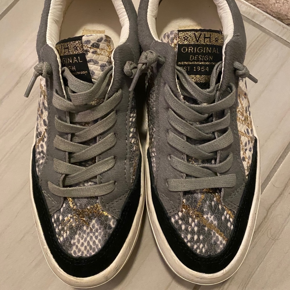 Vintage Havana Sneakers